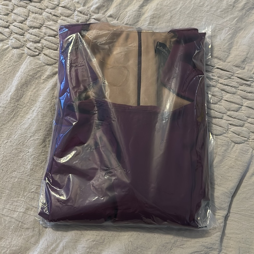 Connected apparel 8 maroon Sheath business dress. NWOT. - Picture 9 of 9